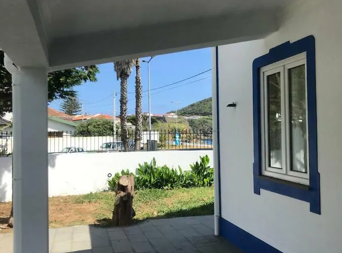 Silveira By The Sea أنغرا دو إِراويزو